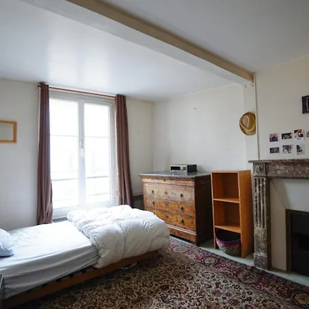 Charming Flat Near Musee D'orsay * Parijs